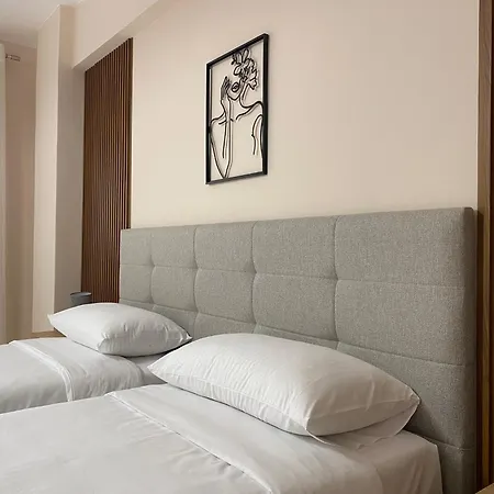 Cozy Apartamento Tirana